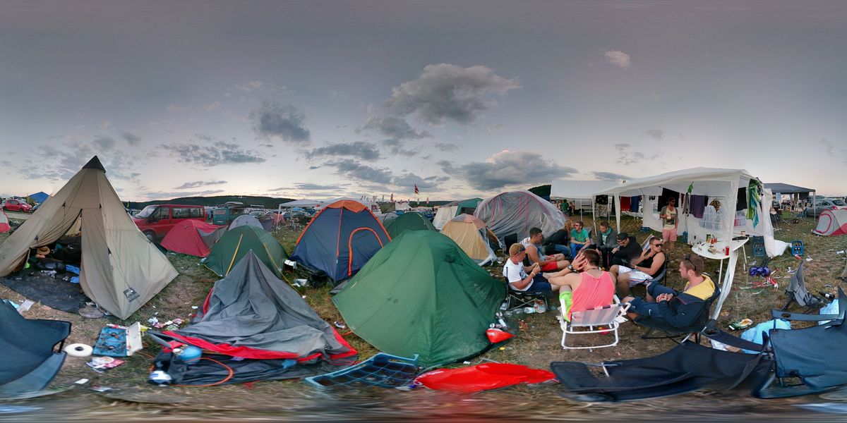 Typical festival. Threatening Weather and chaos on the campground. 