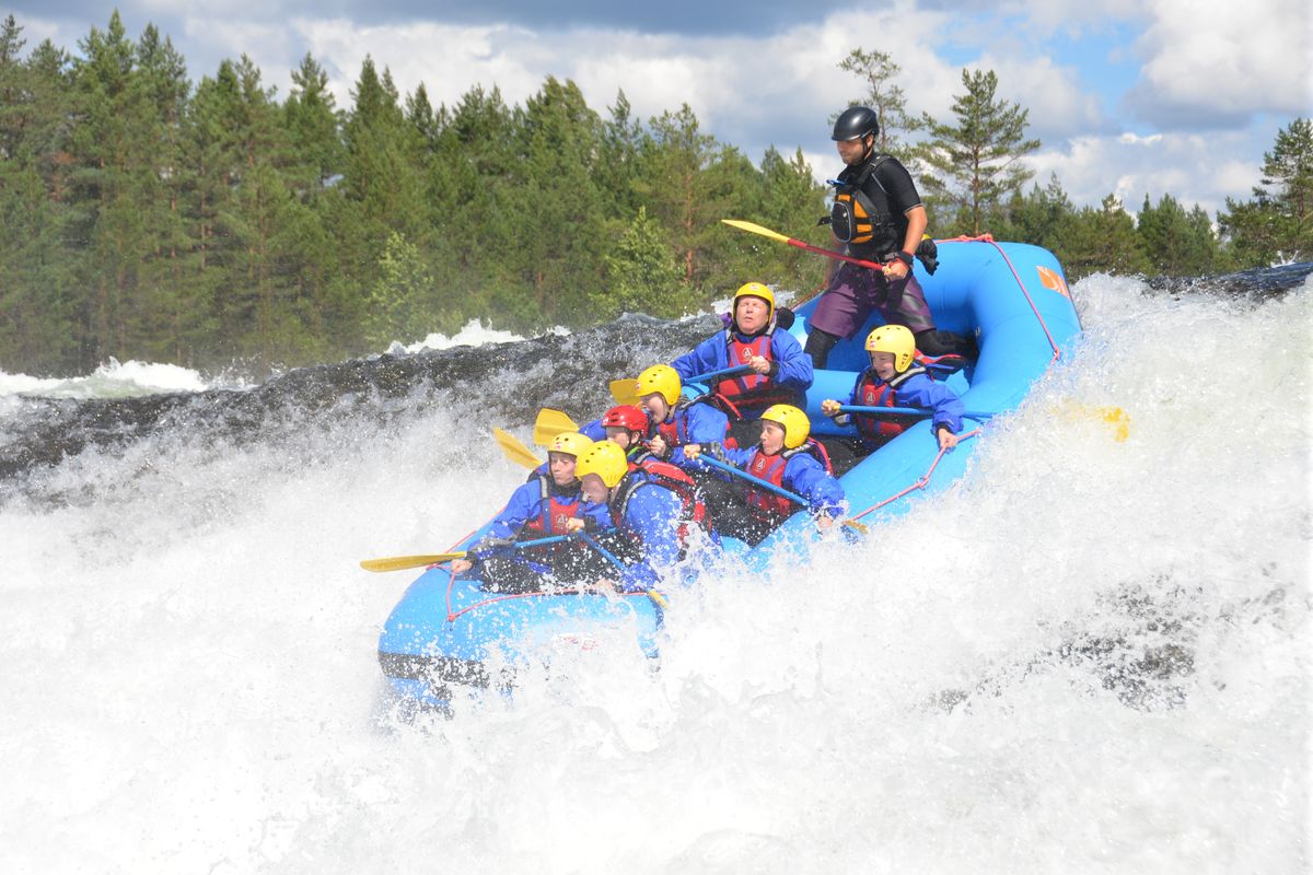 Spectaculair moment tijdens onze rafting ervaring in Noorwegen deze zomer!