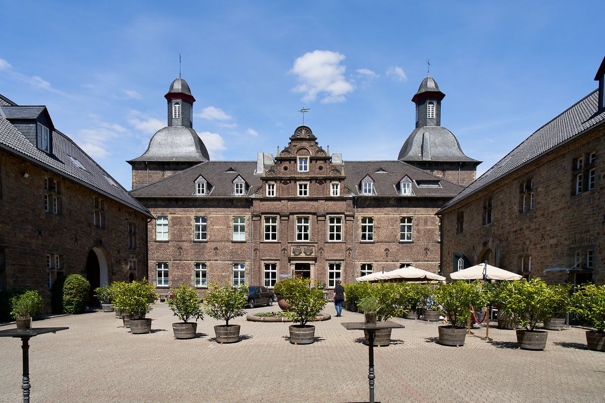 Schloss Hugenpoet