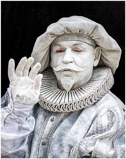 Salutations à vous tous